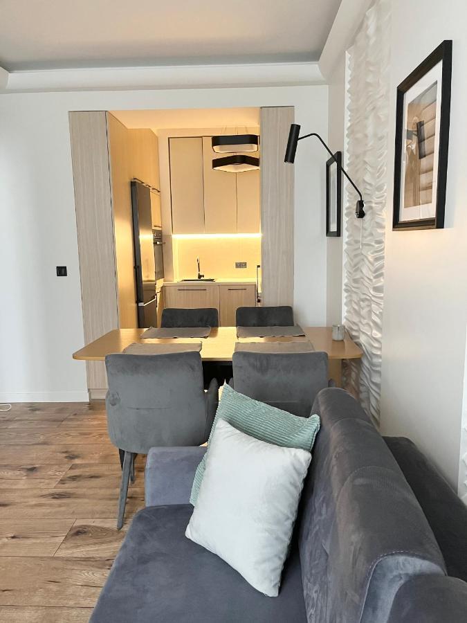 Apartament Bianco Premium Z Widokiem Na Ratusz Częstochowa Eksteriør bilde